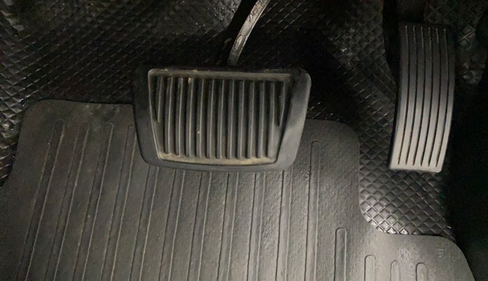 2017 Hyundai Grand i10 SPORTZ (O) AT 1.2 KAPPA VTVT, Petrol, Automatic, 80,082 km, Pedals