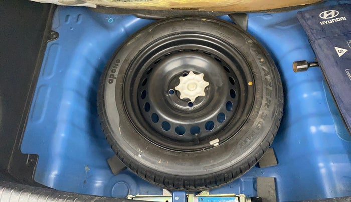 2017 Hyundai Grand i10 SPORTZ (O) AT 1.2 KAPPA VTVT, Petrol, Automatic, 80,082 km, Spare Tyre