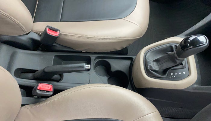 2017 Hyundai Grand i10 SPORTZ (O) AT 1.2 KAPPA VTVT, Petrol, Automatic, 80,082 km, Gear Lever