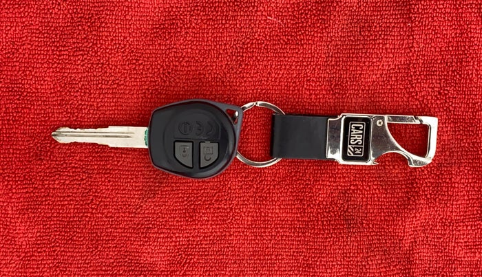 2021 Maruti Swift VXI D, Petrol, Manual, 45,335 km, Key Close Up