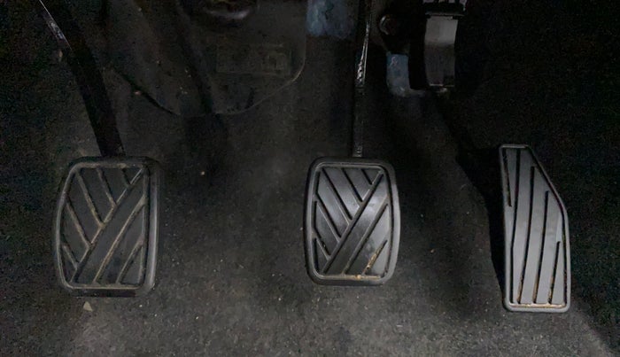 2021 Maruti Swift VXI D, Petrol, Manual, 45,335 km, Pedals