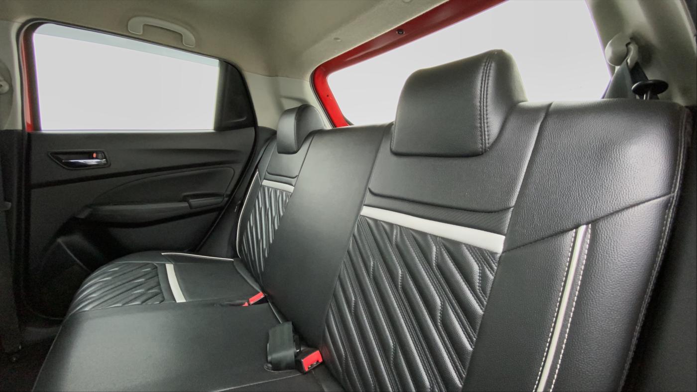 2021 Maruti Swift VXI D, Petrol, Manual, 45,335 km, Right Side Rear Door Cabin