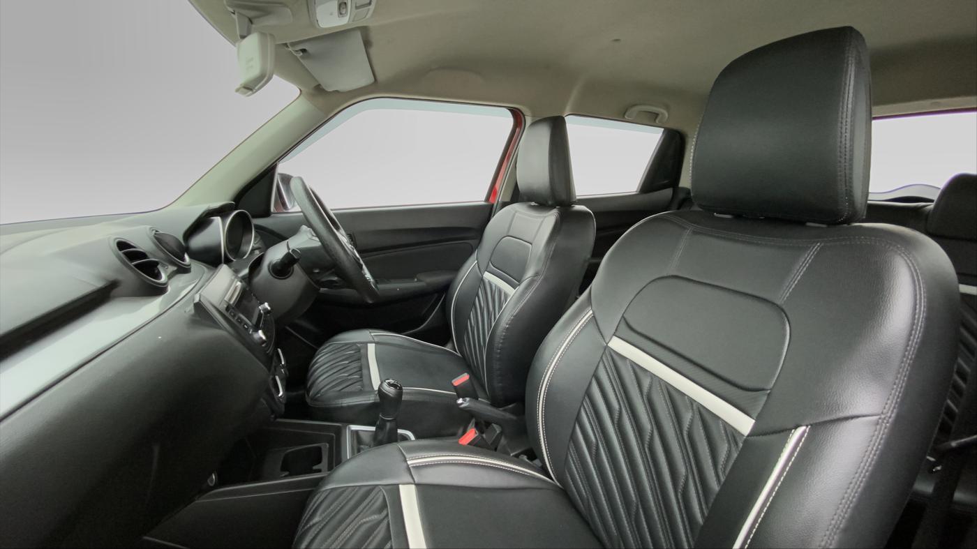 2021 Maruti Swift VXI D, Petrol, Manual, 45,335 km, Right Side Front Door Cabin