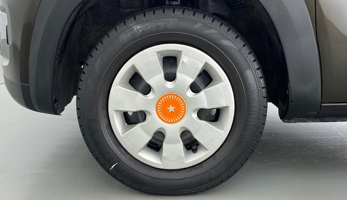 2016 Renault Kwid RXT, Petrol, Manual, 49,501 km, Left Front Wheel