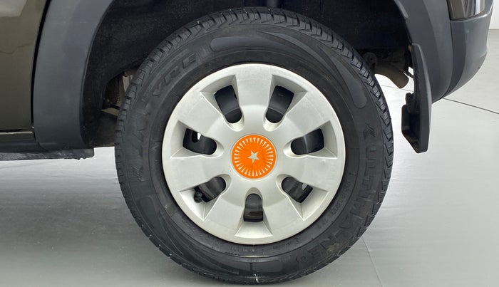 2016 Renault Kwid RXT, Petrol, Manual, 49,501 km, Left Rear Wheel