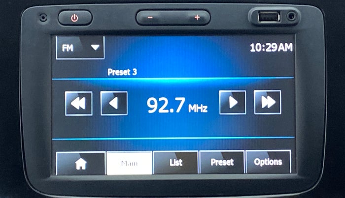 2016 Renault Kwid RXT, Petrol, Manual, 49,501 km, Infotainment System