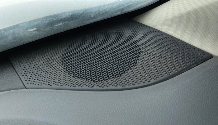 2016 Renault Kwid RXT, Petrol, Manual, 49,501 km, Speaker