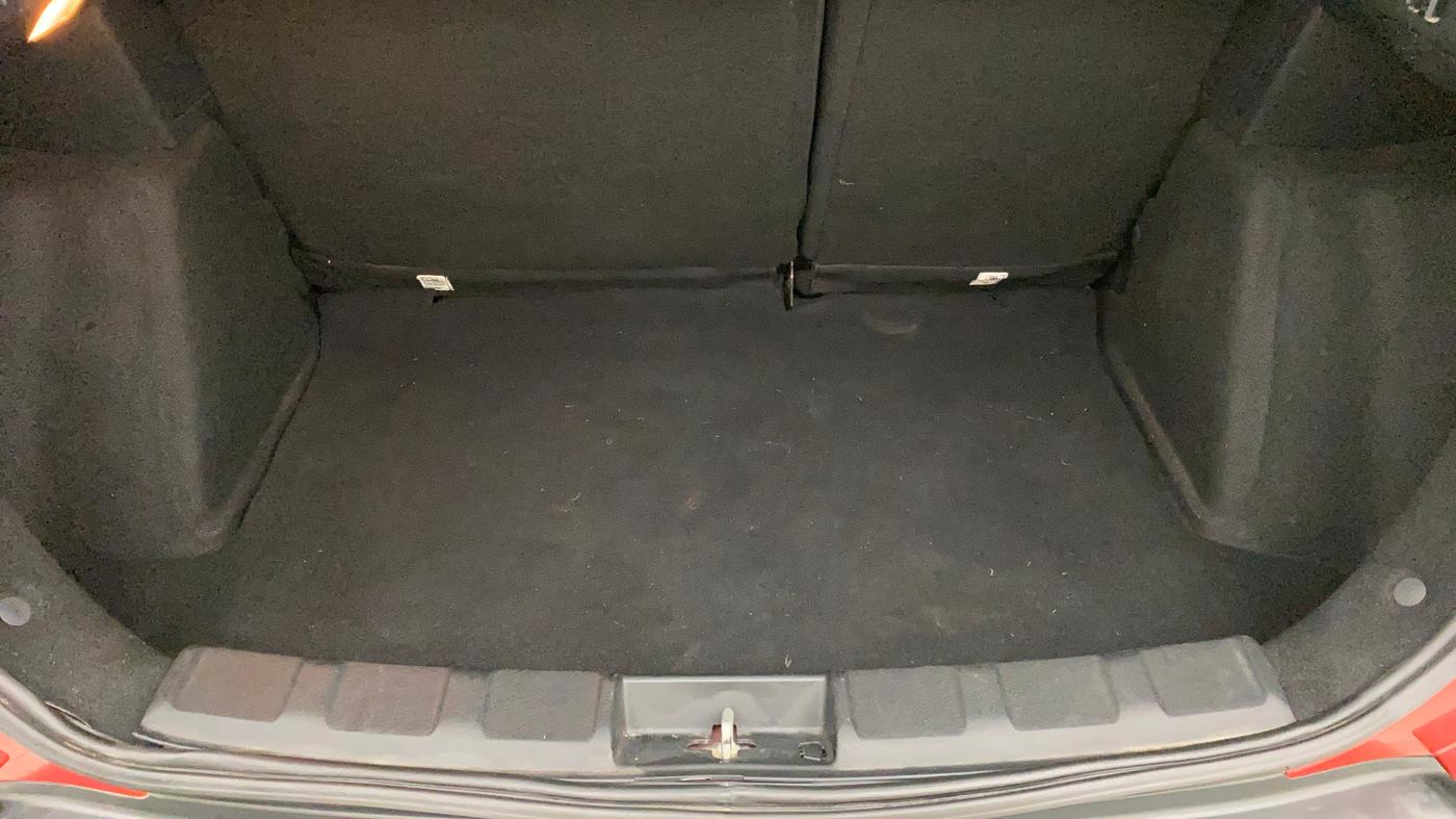 2018 Tata NEXON XZ PLUS PETROL, Petrol, Manual, 26,069 km, Boot Inside