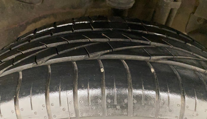 2018 Tata NEXON XZ PLUS PETROL, Petrol, Manual, 26,069 km, Left Rear Tyre Tread