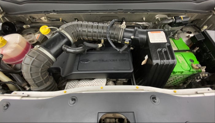 2016 Mahindra Kuv100 K6 PLUS D 6 STR, Diesel, Manual, 58,576 km, Open Bonet