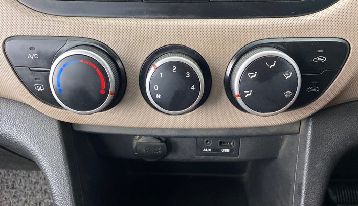 2015 Hyundai Grand i10 ASTA AT 1.2 KAPPA VTVT, Petrol, Automatic, 60,398 km, AC Unit - Car heater not working