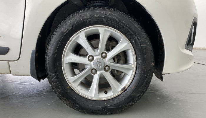 2015 Hyundai Grand i10 ASTA AT 1.2 KAPPA VTVT, Petrol, Automatic, 60,398 km, Right Front Wheel
