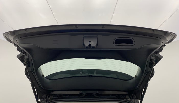 2019 Jeep Compass 2.0 LIMITED PLUS, Diesel, Manual, 16,052 km, Boot Door Open