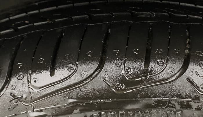2023 Tata ALTROZ XZ PETROL, Petrol, Manual, 20,204 km, Right Rear Tyre Tread