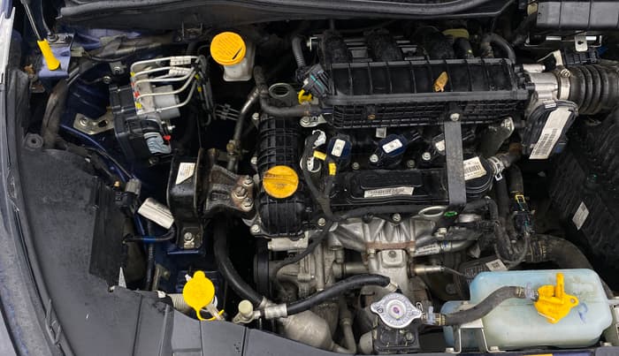 2023 Tata ALTROZ XZ PETROL, Petrol, Manual, 20,204 km, Engine View - Right