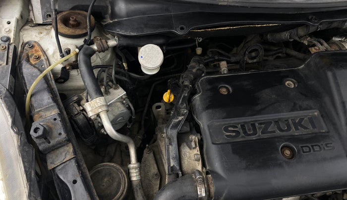 2015 Maruti Swift VDI, Diesel, Manual, 1,08,906 km, Engine View - Right