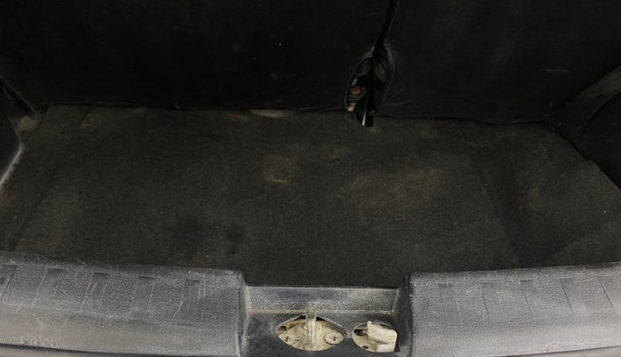 2015 Maruti Swift VDI, Diesel, Manual, 1,08,906 km, Boot Inside