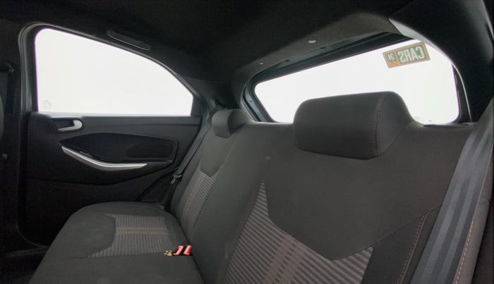 2018 Ford FREESTYLE TREND 1.2 PETROL, Petrol, Manual, 48,398 km, Right Side Rear Door Cabin