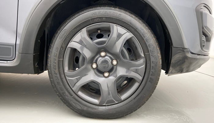 2018 Ford FREESTYLE TREND 1.2 PETROL, Petrol, Manual, 48,398 km, Right Front Wheel
