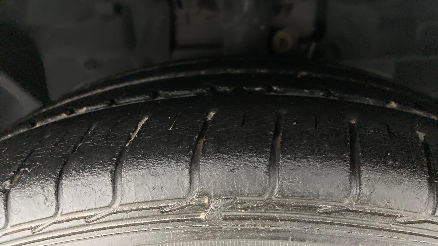 2018 Ford FREESTYLE TREND 1.2 PETROL, Petrol, Manual, 48,398 km, Left Front Tyre Tread
