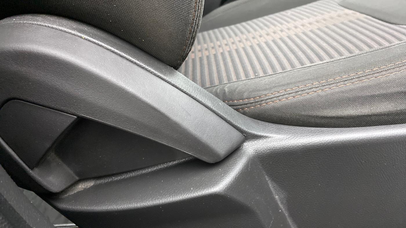 2018 Ford FREESTYLE TREND 1.2 PETROL, Petrol, Manual, 48,398 km, Driver Side Adjustment Panel