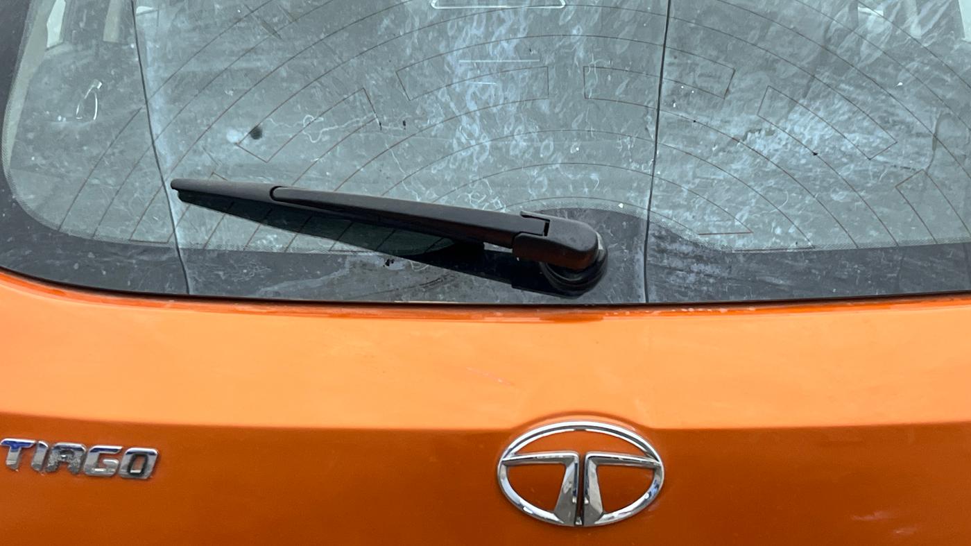 2019 Tata Tiago XZ PLUS PETROL, Petrol, Manual, 66,433 km, Rear Wiper