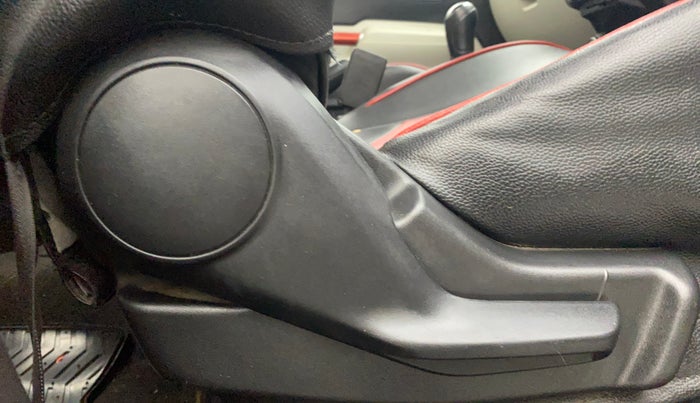 2018 Maruti IGNIS ZETA 1.2, Petrol, Manual, 25,121 km, Driver Side Adjustment Panel