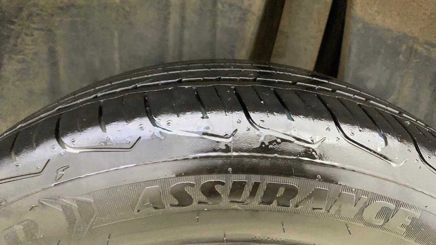 2023 Maruti FRONX DELTA PLUS 1.2MT, Petrol, Manual, 13,216 km, Left Rear Tyre Tread
