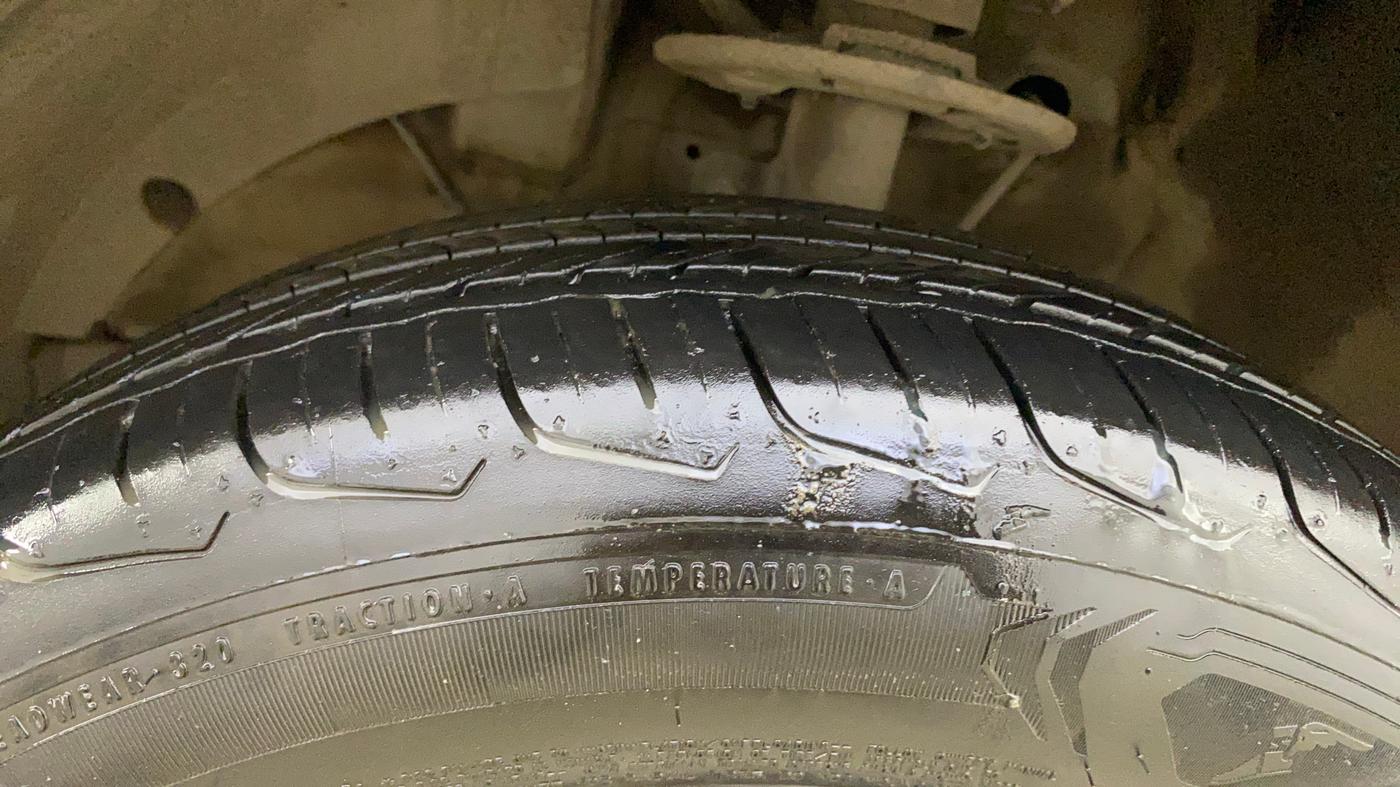 2023 Maruti FRONX DELTA PLUS 1.2MT, Petrol, Manual, 13,216 km, Left Front Tyre Tread