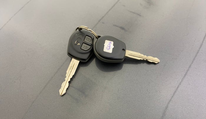 2023 Maruti FRONX DELTA PLUS 1.2MT, Petrol, Manual, 13,216 km, Key Close Up