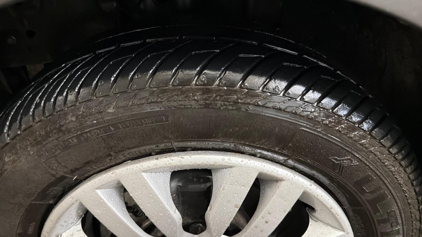 2024 Tata Tiago XTA CNG , CNG, Automatic, 80,033 km, Left Front Tyre Tread