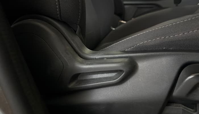 2024 Tata Tiago XTA CNG , CNG, Automatic, 79,575 km, Driver Side Adjustment Panel
