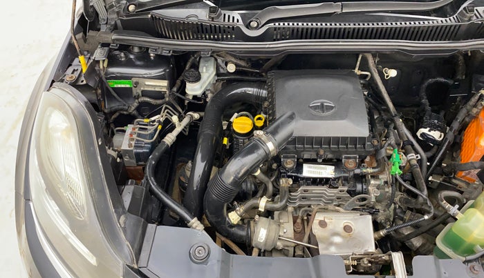2018 Tata NEXON XZ PLUS PETROL, Petrol, Manual, 86,344 km, Engine View - Right