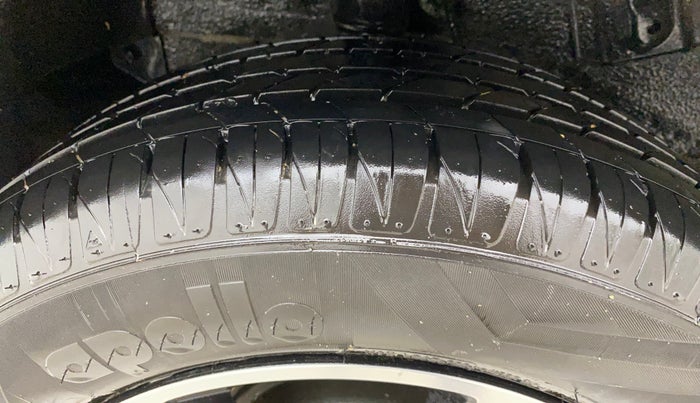 2018 Tata NEXON XZ PLUS PETROL, Petrol, Manual, 86,344 km, Right Rear Tyre Tread