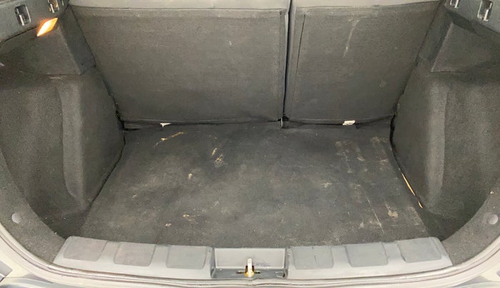 2018 Tata NEXON XZ PLUS PETROL, Petrol, Manual, 86,344 km, Boot Inside