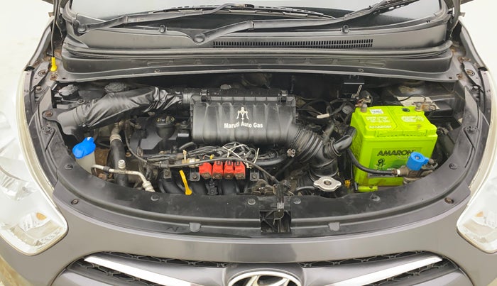 2013 Hyundai i10 SPORTZ 1.2, CNG, Manual, 1,28,823 km, Engine View