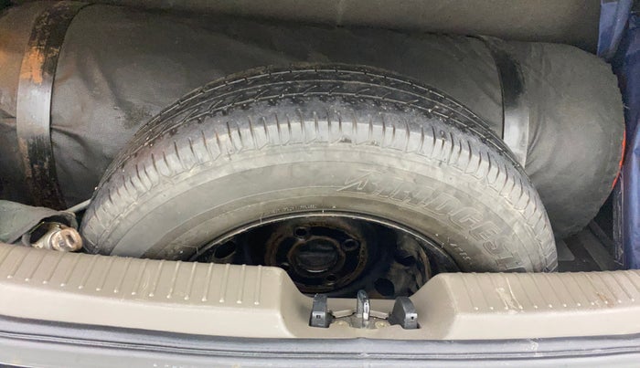 2013 Hyundai i10 SPORTZ 1.2, CNG, Manual, 1,28,823 km, Spare Tyre