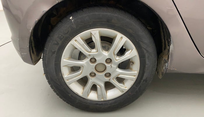 2018 Tata Tiago XZ PETROL, CNG, Manual, 82,257 km, Right Rear Wheel