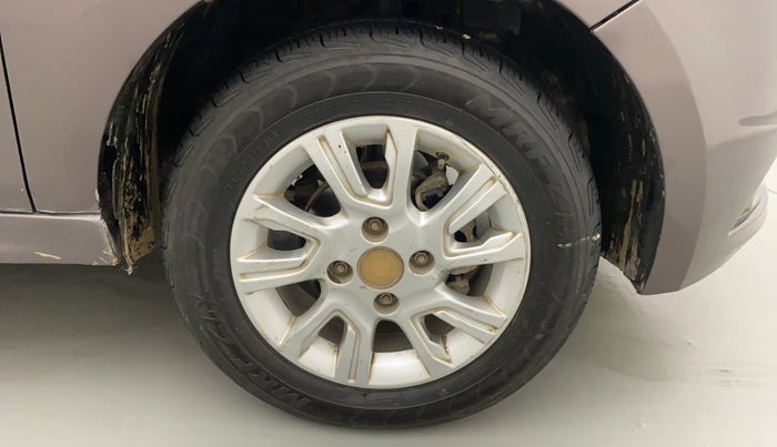 2018 Tata Tiago XZ PETROL, CNG, Manual, 82,257 km, Right Front Wheel