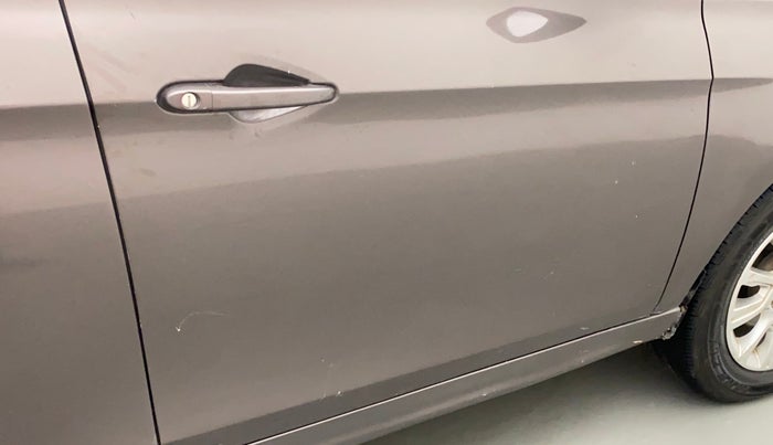 2018 Tata Tiago XZ PETROL, CNG, Manual, 82,257 km, Driver-side door - Slightly dented