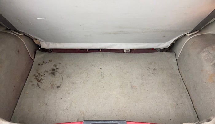 2014 Nissan Micra XV CVT, Petrol, Automatic, 99,651 km, Boot Inside