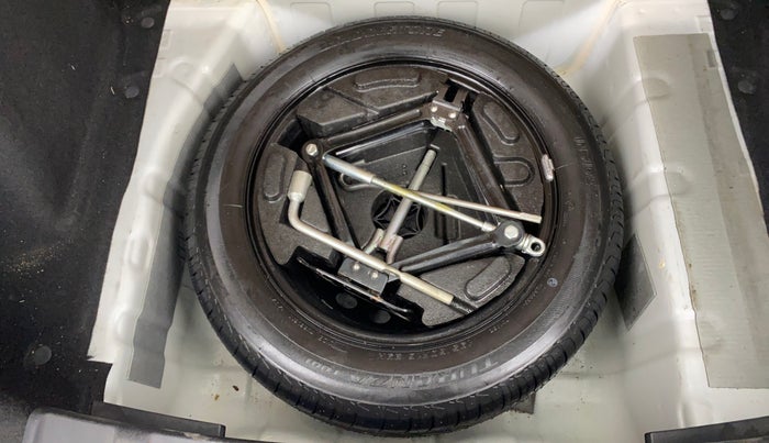 2020 Tata NEXON XM SUNROOF PETROL, Petrol, Manual, 30,077 km, Spare Tyre