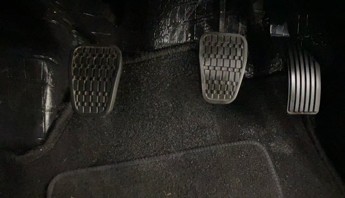 2020 Tata NEXON XM SUNROOF PETROL, Petrol, Manual, 30,077 km, Pedals