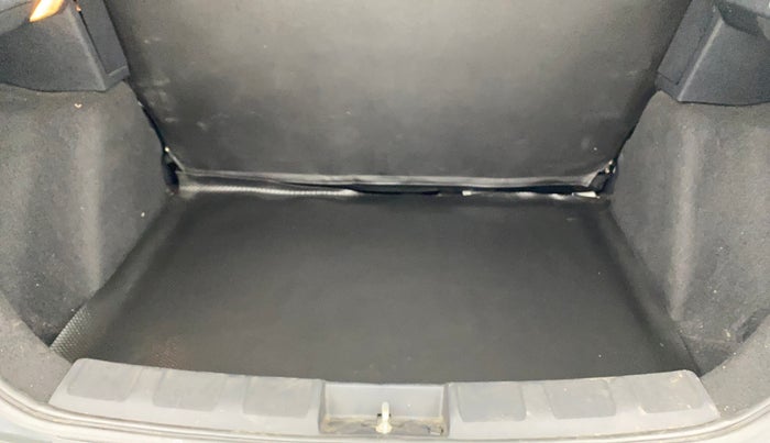 2020 Tata NEXON XM SUNROOF PETROL, Petrol, Manual, 30,077 km, Boot Inside