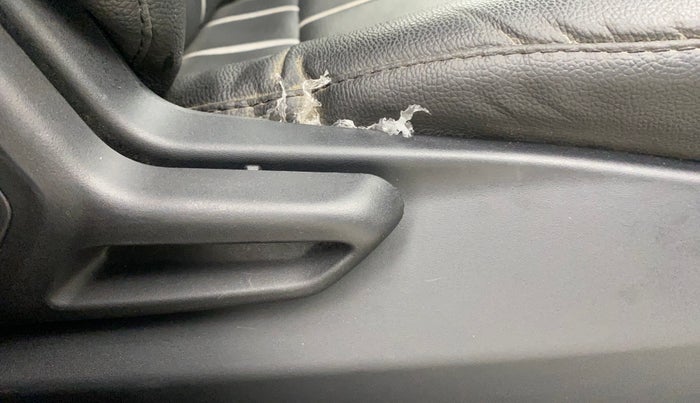 2020 Tata NEXON XM SUNROOF PETROL, Petrol, Manual, 30,077 km, Driver Side Adjustment Panel