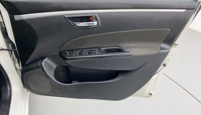 2013 Maruti Swift VDI, Diesel, Manual, 1,04,175 km, Driver Side Door Panels Controls