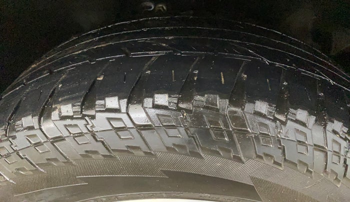 2021 Tata Safari XZ PLUS, Diesel, Manual, 1,00,883 km, Right Front Tyre Tread