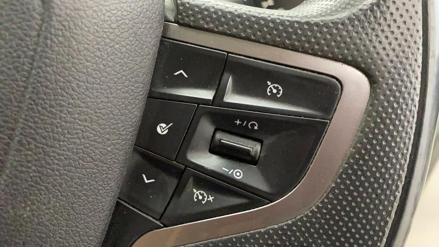 2021 Tata Safari XZ PLUS, Diesel, Manual, 1,00,883 km, Adaptive Cruise Control