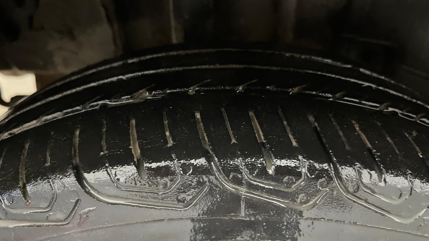 2022 Tata TIGOR XZ PLUS CNG, CNG, Manual, 29,057 km, Right Rear Tyre Tread