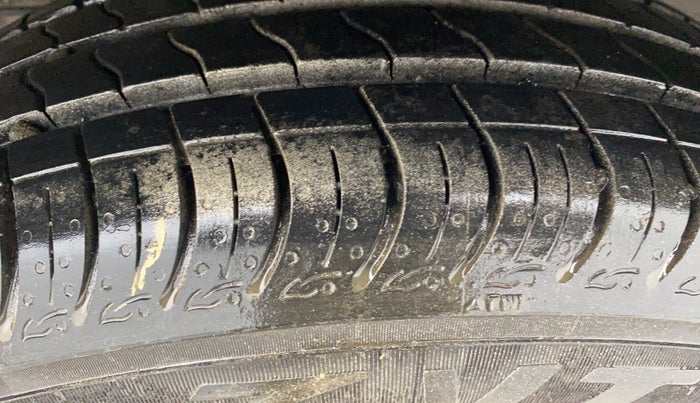 2018 Hyundai NEW SANTRO SPORTZ MT, Petrol, Manual, 44,753 km, Left Rear Tyre Tread